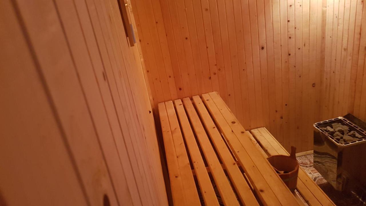 Osenovlag Chiflik Nenkovi Family Hotel מראה חיצוני תמונה
