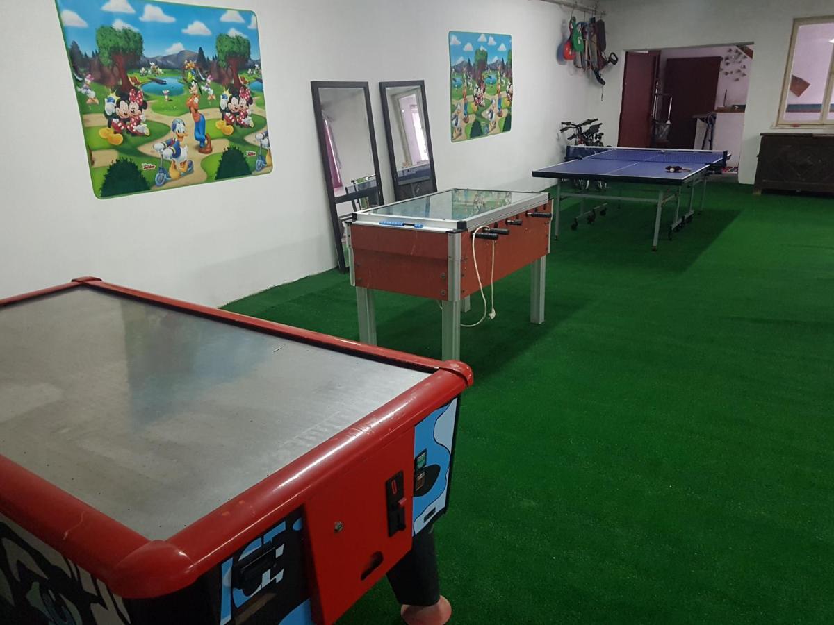 Osenovlag Chiflik Nenkovi Family Hotel מראה חיצוני תמונה