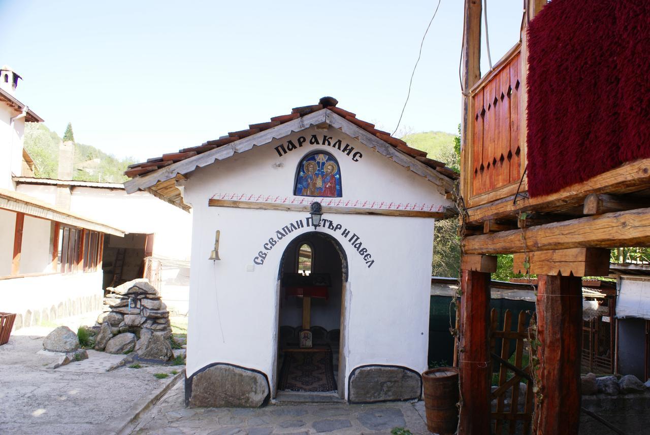 Osenovlag Chiflik Nenkovi Family Hotel מראה חיצוני תמונה